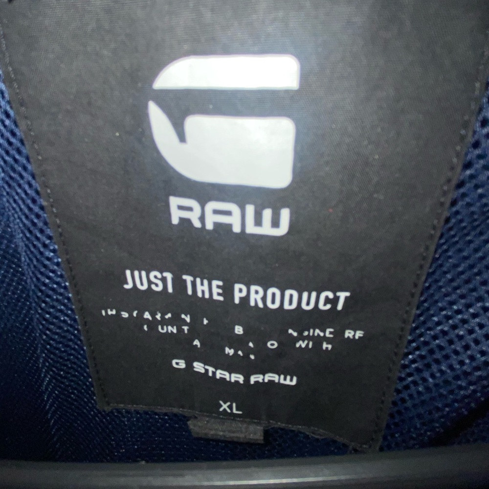 Jacket Basically New - image 4